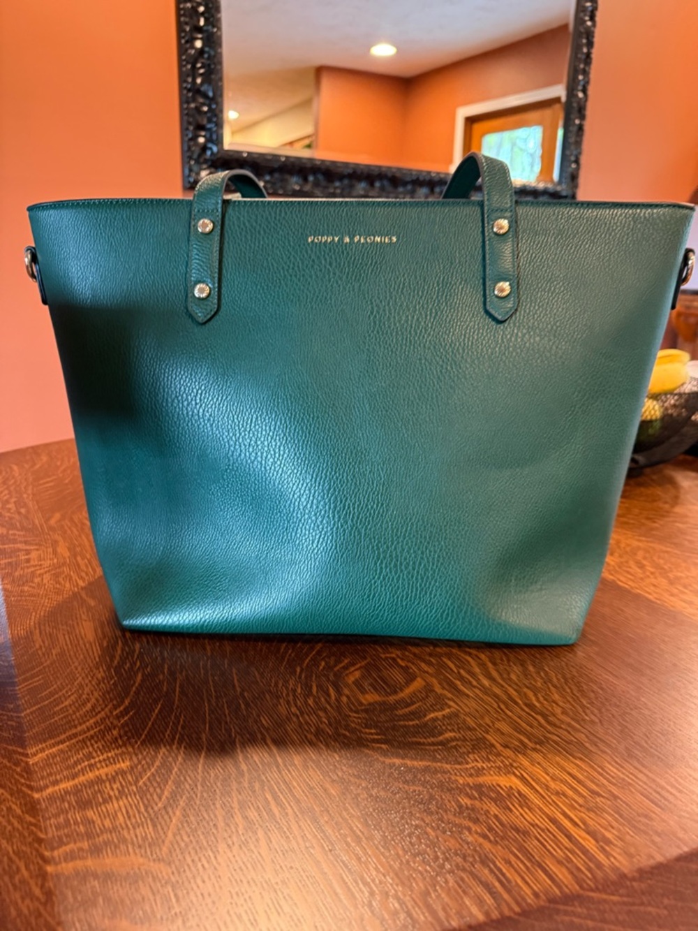 Poppy & Peonies Go-Getter Tote in Heritage Green - Picture 4 of 9
